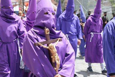 Tras Dos Años De Pandemia La Procesión Jesús Del Gran Poder Volvió Al