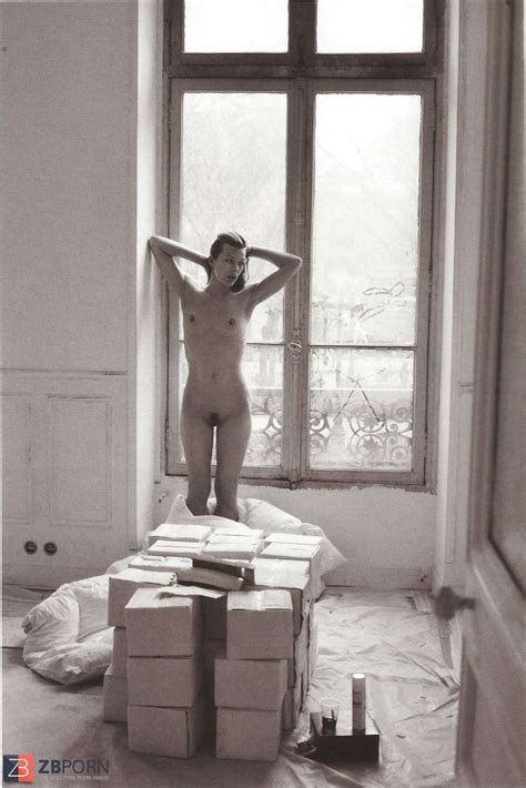 Milla Jovovich Actress Resident Evil Naked ZB Porn