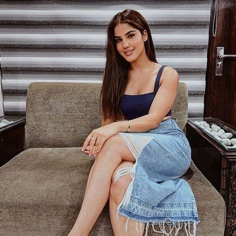 Instagram Star Aaveera Singh Masson Sizzling Hot Photos Leaked On Social Media