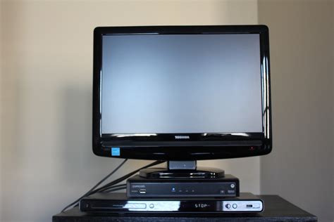 Moving Sale: Toshiba HD TV with Philips DVD player: SOLD