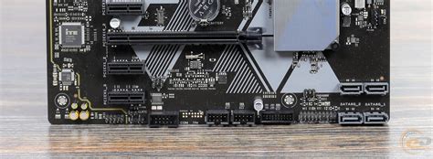 Огляд материнської плати ASUS PRIME B450-PLUS: на всі 100 GECID.com ...