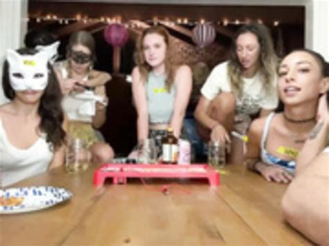 Search Results For Naked Women Party Pics CamWhoresHD