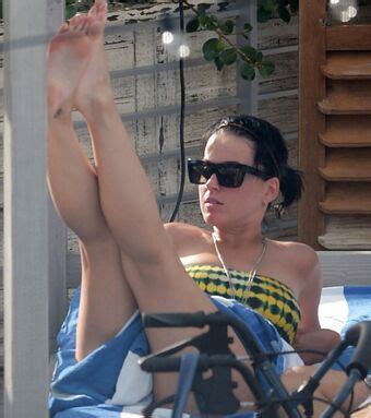 Katy Perry Katyperry Nude Leaks OnlyFans Leaked Models The Fappening Leaked Photos