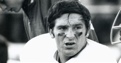 Walt Garrison, Dallas Cowboys legend, dies at age 79