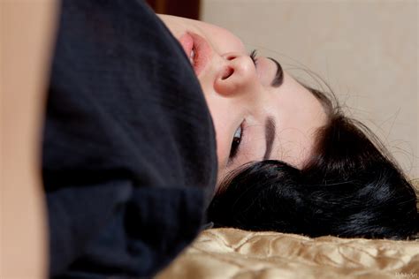 Debora Nude Sexy Photo Album Episodes