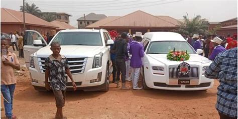 PHOTONEWS: Corpses Of Nnamdi Kanu’s Parents, Isreal And Sally Arrive ...