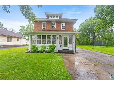 325 6th St Cloquet Mn 55720 Mls 6114744 Edina Realty