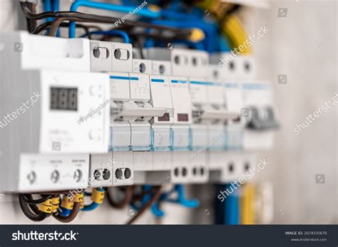 2.628 Fiber Home Installation Images, Stock Photos & Vectors | Shutterstock