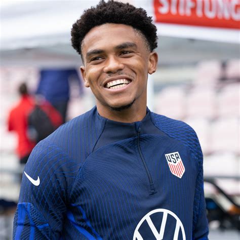 Reggie Cannon Usmnt Defender Us Soccer Players