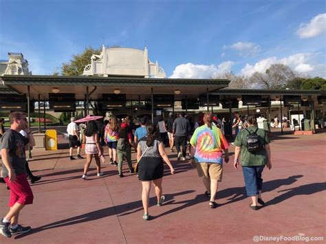 Weve Got Some Advice For Walt Disney World Annual Passholders On The