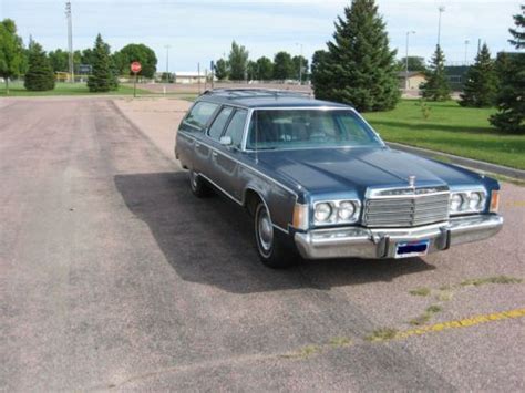 Purchase Used 1974 Chrysler Town And Country Station Wagon In Mitchell