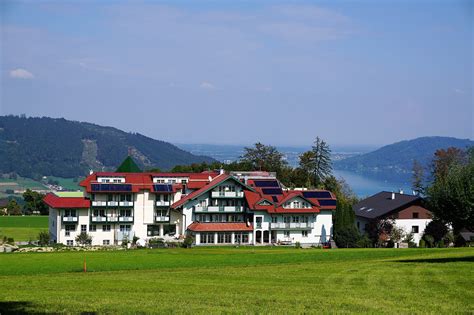 Kontakt Hotel Irmgard Urlaub Am Attersee