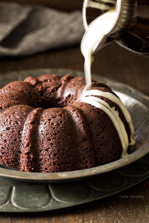 Bundt Cake Glaze - Homemade In The Kitchen