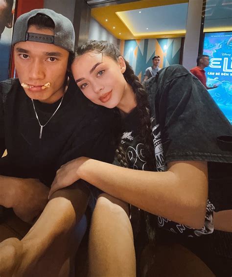 V M U T Y B I Ti N D Ng Di N Bikini Khoe Tr N Body Nu T N Chu N Ng I M U M T M C Visual V N