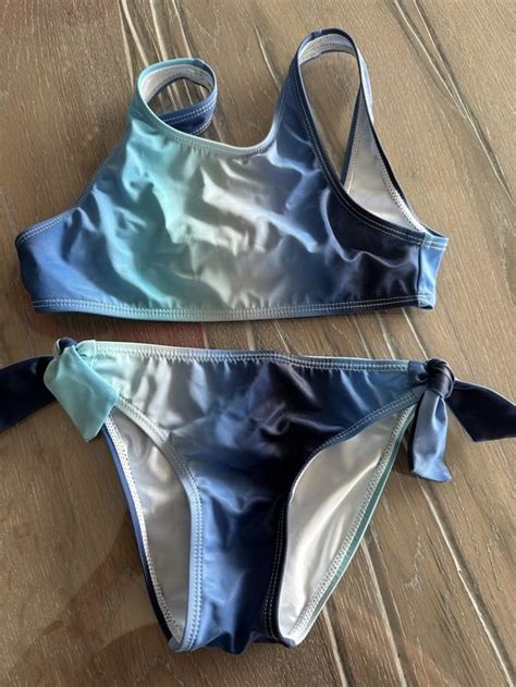 Firefly Mädchen Bikini Gr 116 blau neu Neu und originalverpackt in Safenwil für CHF 6 mit