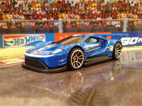 Julian S Hot Wheels Blog 2016 Ford GT Race New For 2017 HW Speed Graphics Ford Performance