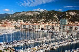 10 Top Tourist Attractions in Toulon & Easy Day Trips | PlanetWare