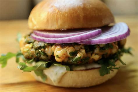 Thai Red Curry Prawn Burger Recipe Dobbernationloves