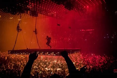 300 Kanye West Wallpapers