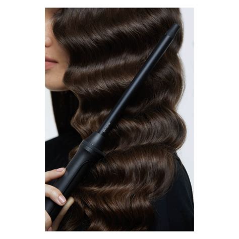 Hair experts debate skinny curling wand safety for thin hair 26