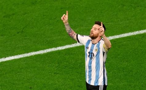 Video Así Fueron Los Goles De Lionel Messi Y Julián Álvarez Mendovoz