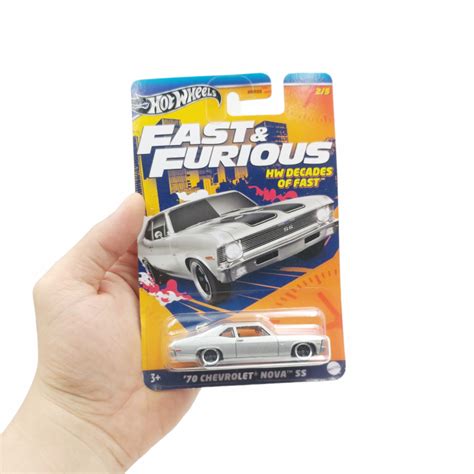 Đồ Chơi Mô Hình Siêu Xe Hot Wheels Fast Furious HRW42 HNR88 70 Chevrolet FAHASA