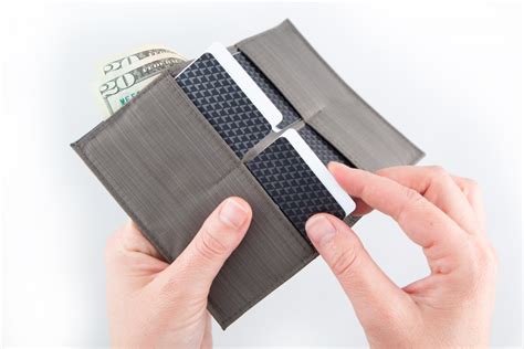 Allett Slim Wallets | The Coolector