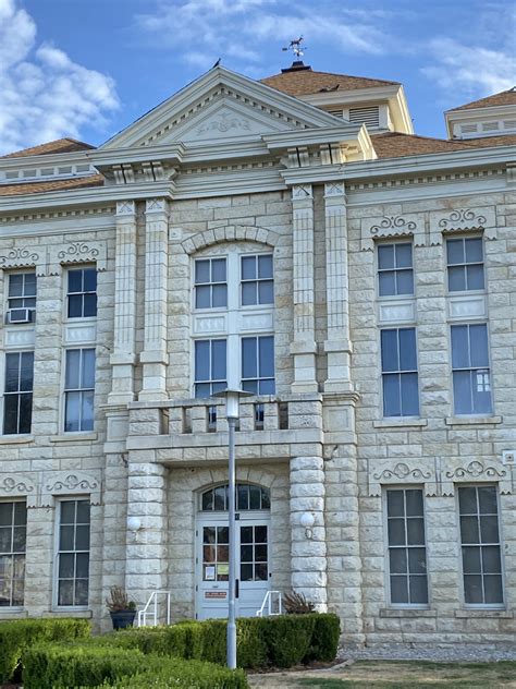 Medina County Courthouse (Hondo) - Trey Wilson Real Estate Attorney San