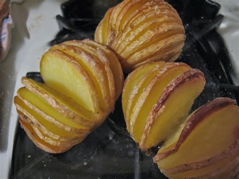 Food Thoughtz: Armadillo Potatoes