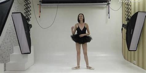 Russian Brunette Acrobat Stretching Her Sexy Long Legs Tnaflix