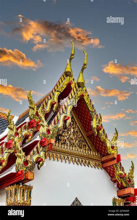 Temple Roof Temple Complex Wat Pho Temple Of The Reclining Buddha