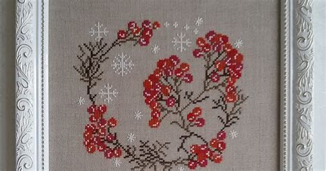 Анюткина комната: Рябиновый веночек от Acufactum