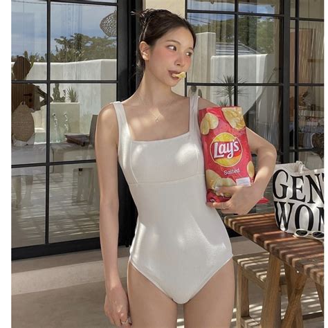 Bikini M Nh Li N Th N H L Ng B I Tr N Kho T Eo Basic I Bi N Ch T Li U Cao C P Shopee