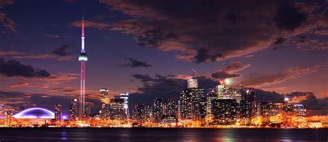 Toronto City Nighttime Skyline ⋆ Just Cool Images from Canada