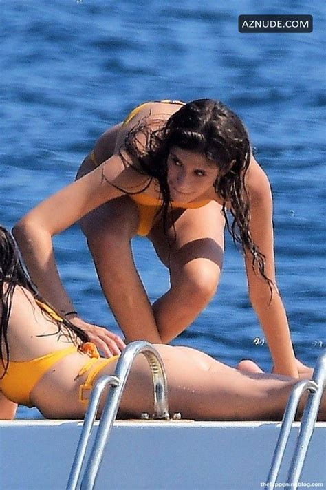 Cairo Dwek Sexy Shows Off Her Bikini Body While Enjoying The Sun At Luxury Hotel Eden Roc Aznude