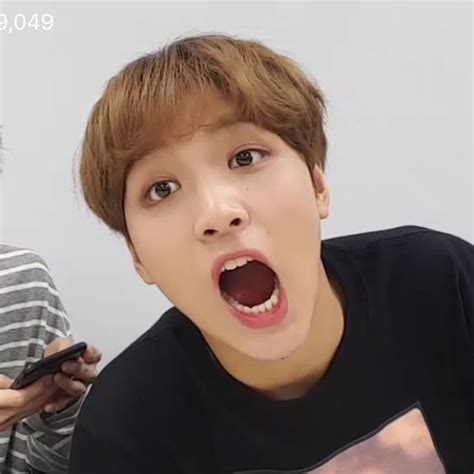 Donghyuck Donghyuck Vlive And Haechan Image 7371985 On Favim