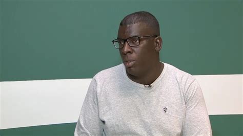 Professor Pode Gritar Com Aluno