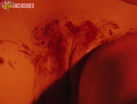 Голая Лили Сент Клер в Blood and Sex Nightmare