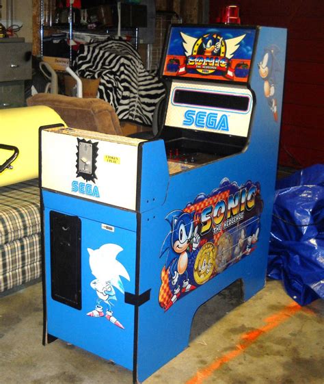 My very own Sonic the Hedgehog Arcade Machine :D by MobianHeART2008 on DeviantArt