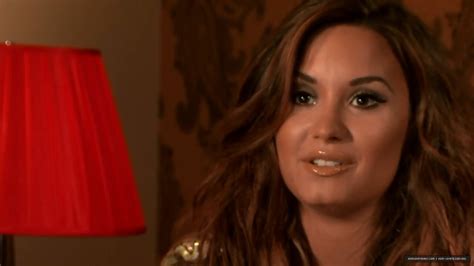 Demi Latina Magazine Photoshoot Backstage December Demi Lovato Image