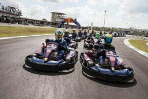 Como Pilotar Entre Os Primeiros Da Corrida De Kart