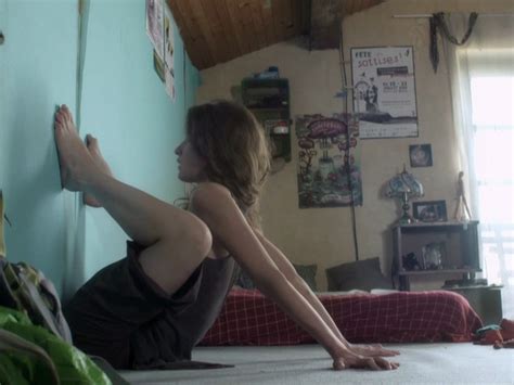 Nude Video Celebs Manue Fleytoux Nude Contorsion 2013