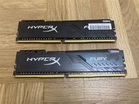 Pamięć Kingston HYPERX Predator DDR4 32GB 2400 MHz CL 15 2x16GB