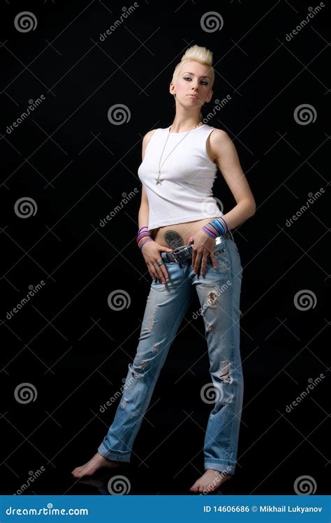 Mooi Blonde Meisje In Jeans Stock Foto Image Of Gezicht Lippen