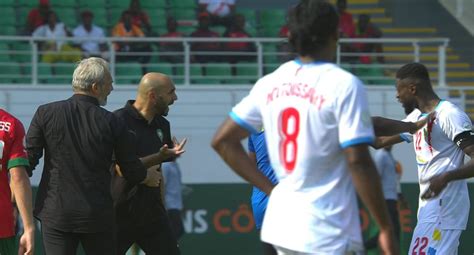 خناقة شوارع بين مبيمبا لاعب الكونغو مع وليد الركراكي مدرب المغرب بعد