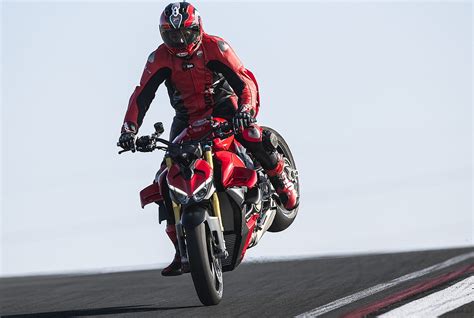 Ducati Streetfighter V Super Naked CV Y Kg Moto Pro