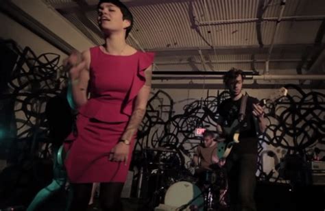 Perfect Pussy Announce Debut Album Say Yes To Love Stream New Track Driver The Line Of