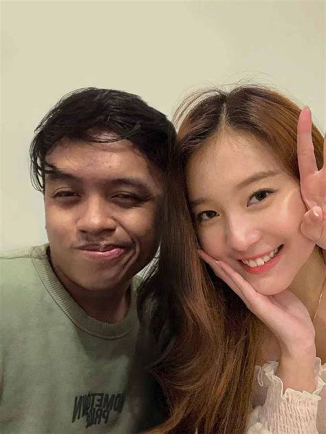 6 Editan Foto Selfie Bareng Artis Cewek Ini Halu Banget Bikin Ngakak Hot Liputan6