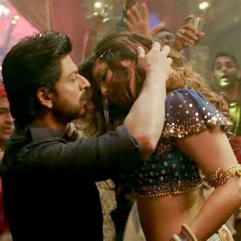 Sunny Leone And Shah Rukh Khans Hot Still From Laila Main Laila Song