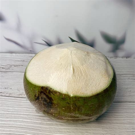 Green Diamond Fresh Pandan Coconut Without Hole | CocoFans Sdn Bhd